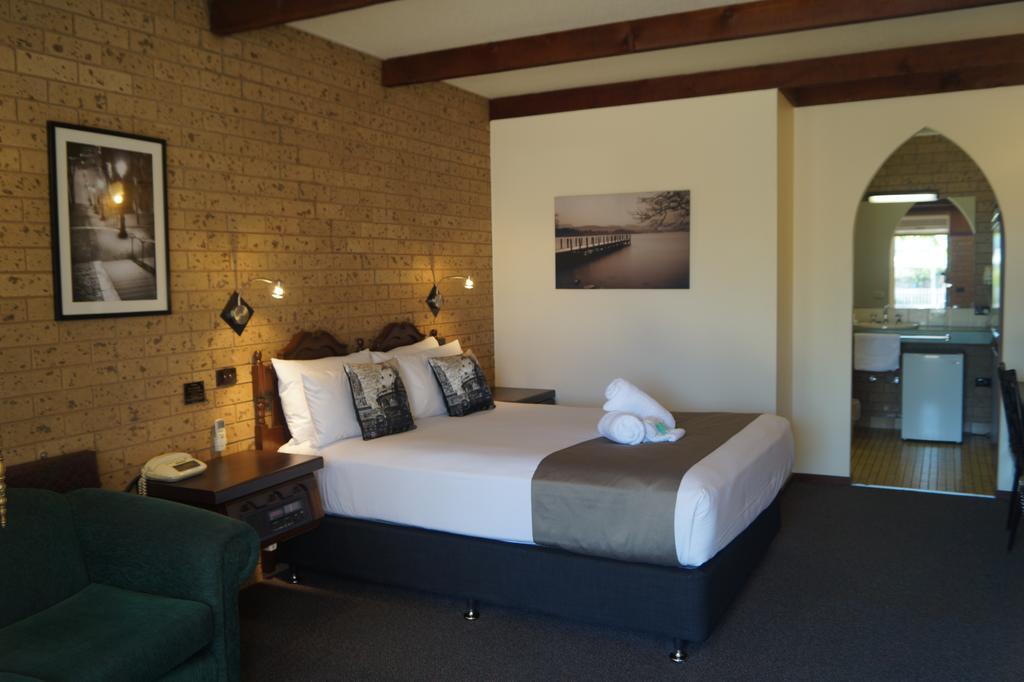 Belltower Motor Inn Shepparton Room photo